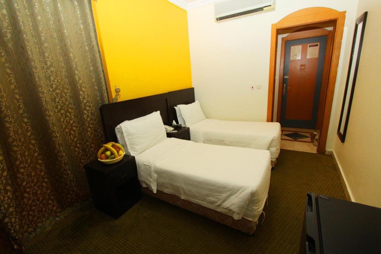 Al Saraya Ajyad Hotel Mekka Exteriör bild